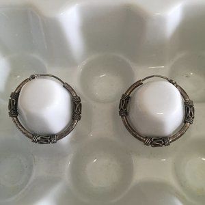 LOT of 2 pairs of sterling silver hoops